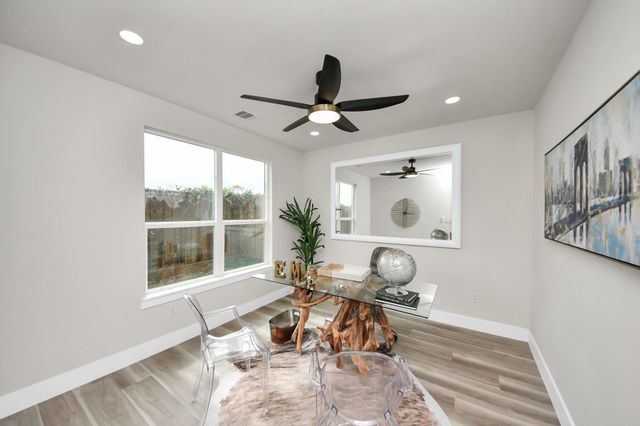 2016 Blodgett Street, Houston, TX 77004