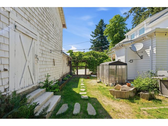 11400 Sw 95TH Ave, Portland, OR 97223