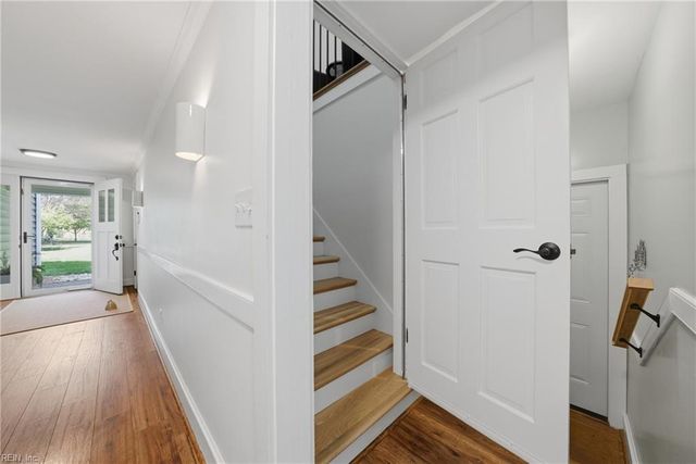 1304 Watersedge DR, Virginia Beach, VA 23452