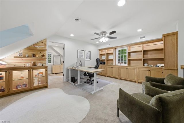 1304 Watersedge DR, Virginia Beach, VA 23452