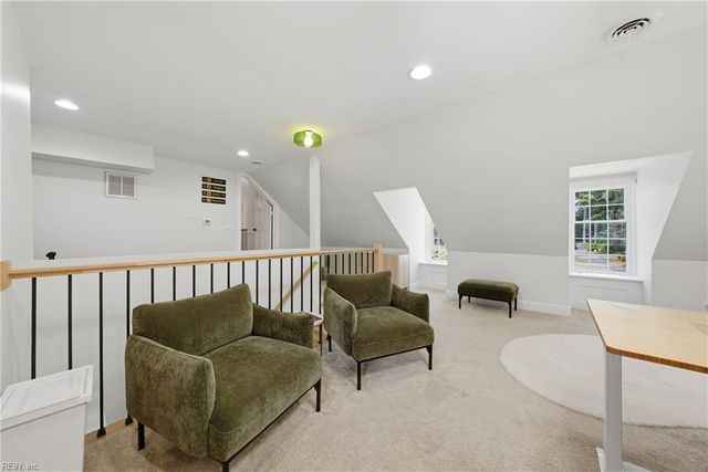 1304 Watersedge DR, Virginia Beach, VA 23452