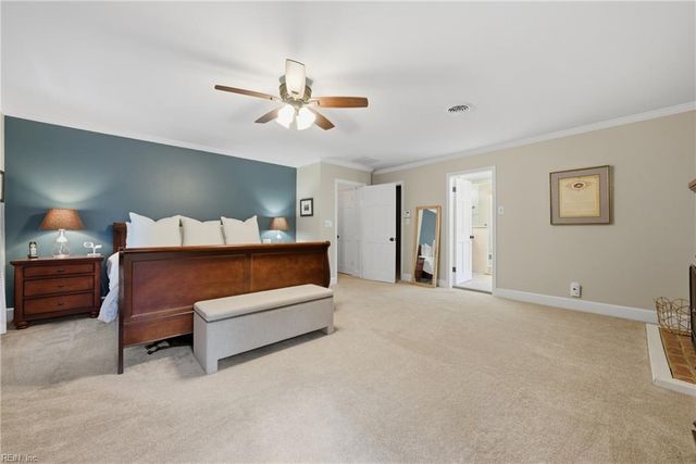 1304 Watersedge DR, Virginia Beach, VA 23452