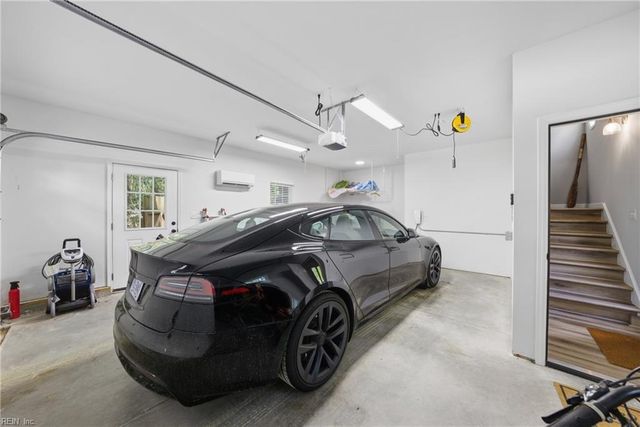 1304 Watersedge DR, Virginia Beach, VA 23452