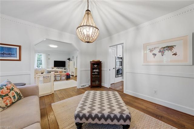 1304 Watersedge DR, Virginia Beach, VA 23452