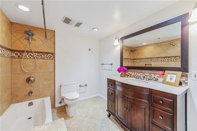 821 Guanajuato Drive, Claremont, CA 91711
