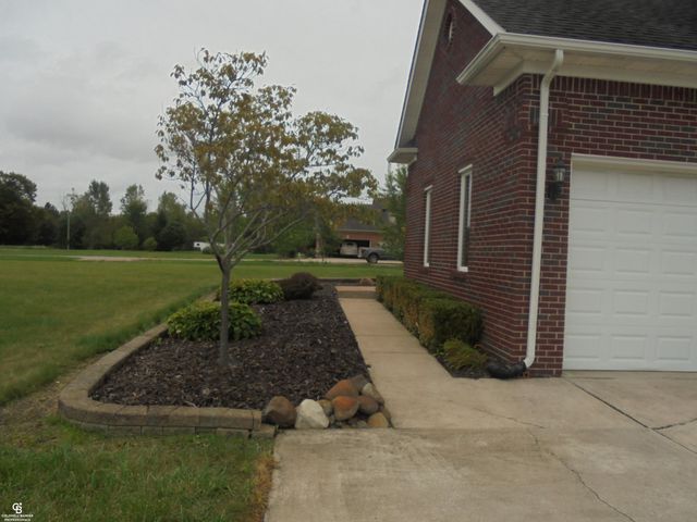 79223 Capac Road, Armada Twp, MI 48005