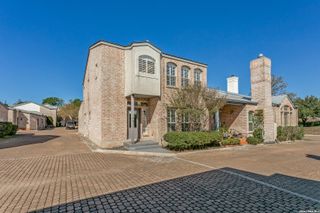 158 Oakwell Farms # 158, San Antonio, TX 78218