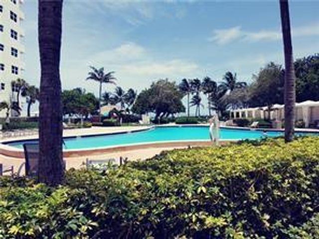 3001 S Ocean Drive 347, Hollywood, FL 33019