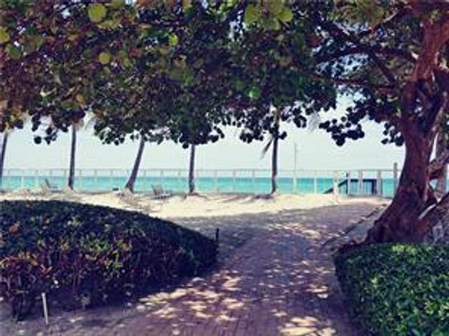 3001 S Ocean Drive 347, Hollywood, FL 33019