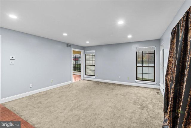 10 KATHERINE COURT, Glassboro, NJ 08028