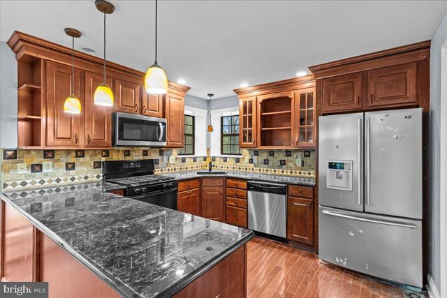 10 KATHERINE COURT, Glassboro, NJ 08028