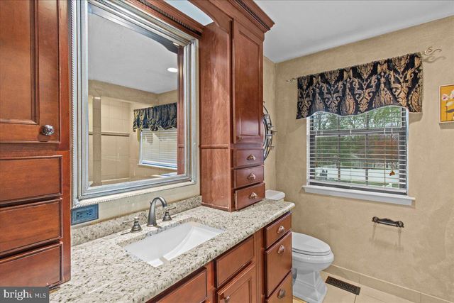 10 KATHERINE COURT, Glassboro, NJ 08028