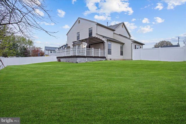 10 KATHERINE COURT, Glassboro, NJ 08028