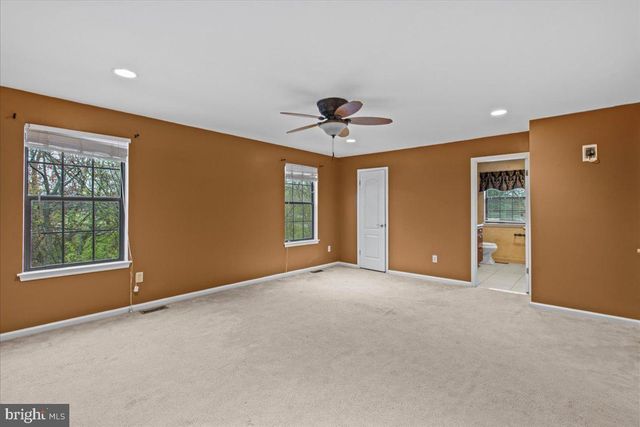 10 KATHERINE COURT, Glassboro, NJ 08028