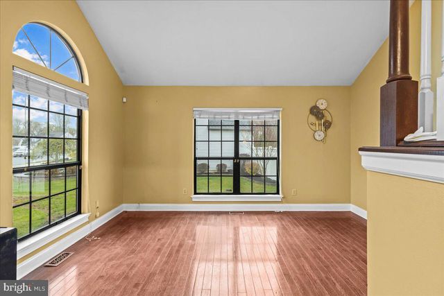 10 KATHERINE COURT, Glassboro, NJ 08028