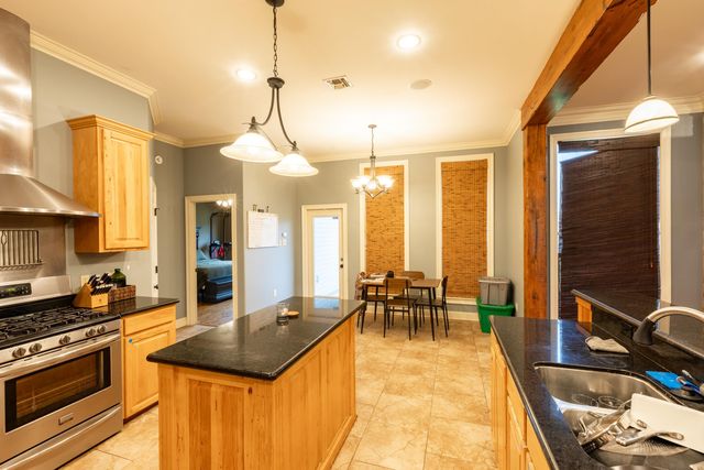 220 Viola St, Houma, LA 70360