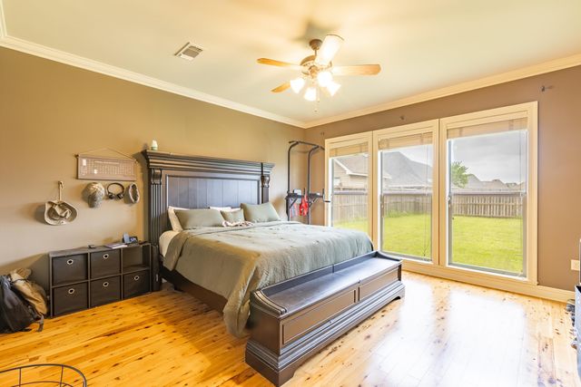 220 Viola St, Houma, LA 70360