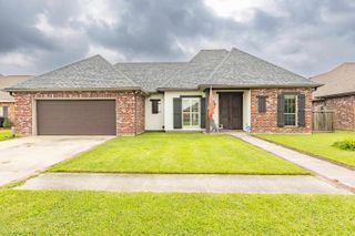 220 Viola St, Houma, LA 70360