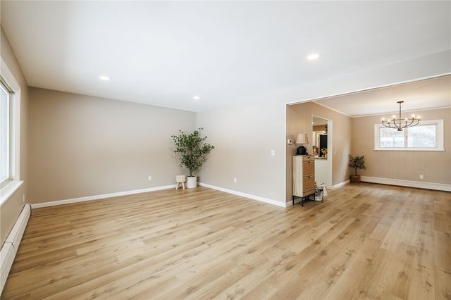 43 Longsworth Drive, Penfield, NY 14625