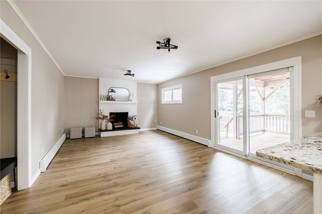 43 Longsworth Drive, Penfield, NY 14625