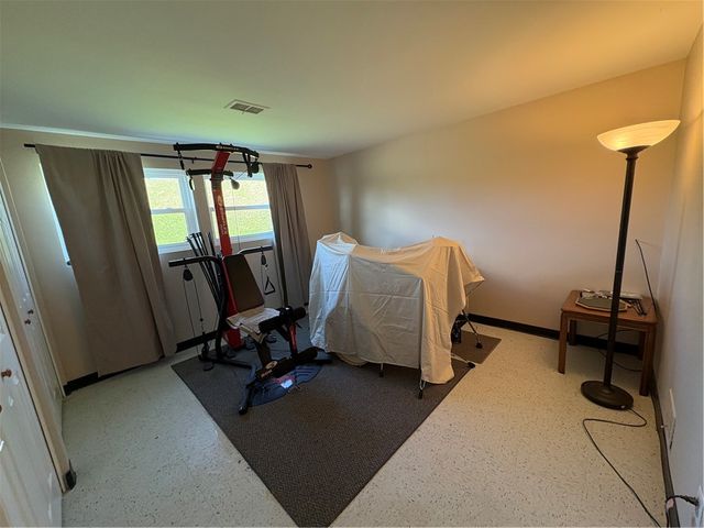 106 Van Mar Dr, Twp Of But Nw, PA 16001