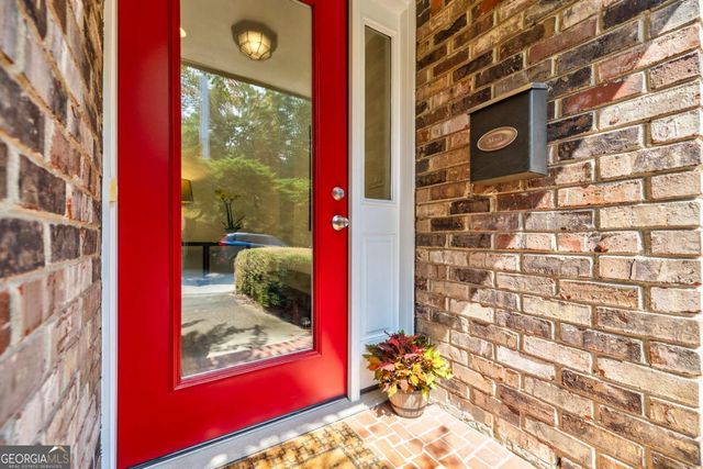 1106 Hampton Way NE, Atlanta, GA 30324