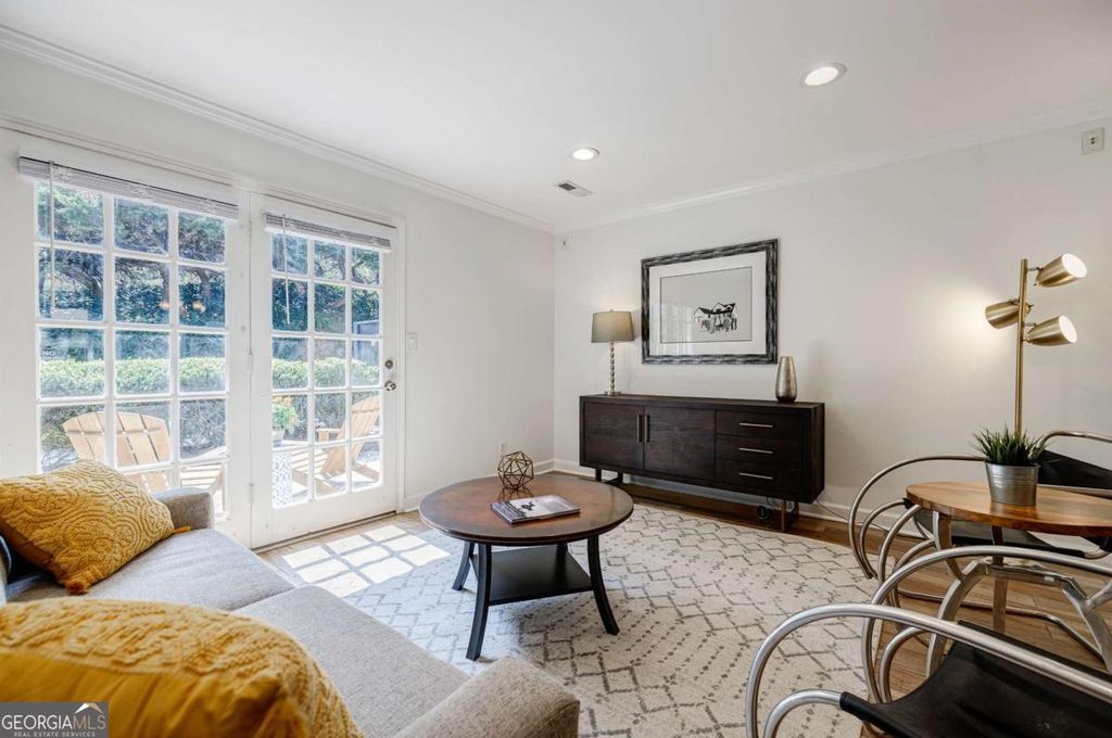 1106 Hampton Way NE, Atlanta, GA 30324