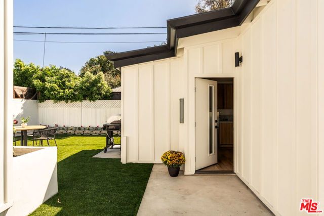 11922 Bray Street, Culver City, CA 90230