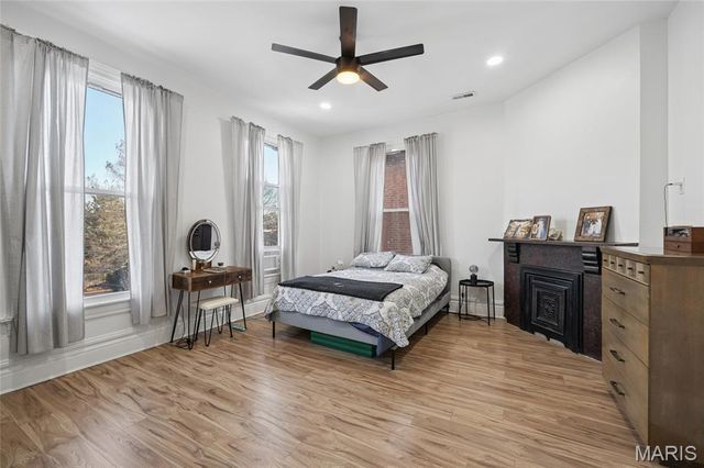 4935 Reber Place, St Louis, MO 63139