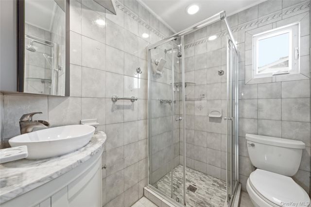 25 Dolphin Road, East Quogue, NY 11942