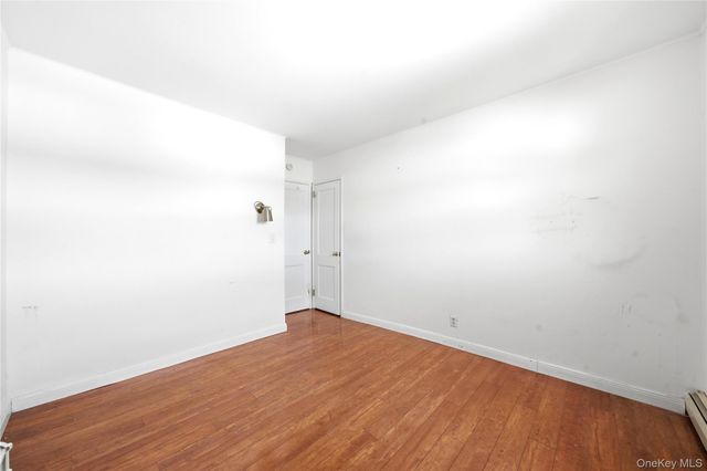 25 Dolphin Road, East Quogue, NY 11942