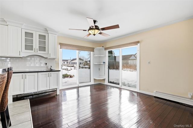 25 Dolphin Road, East Quogue, NY 11942