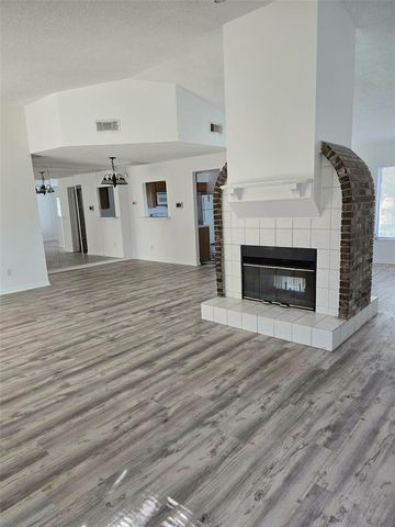 3025 FOXBORO CIRCLE, Deltona, FL 32738