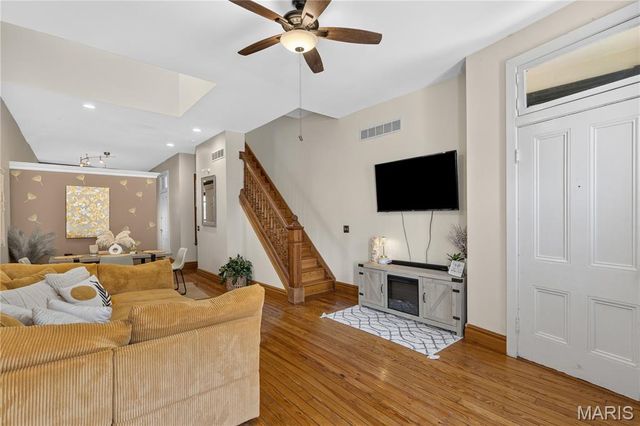 1115 Lynch Street, St Louis, MO 63118