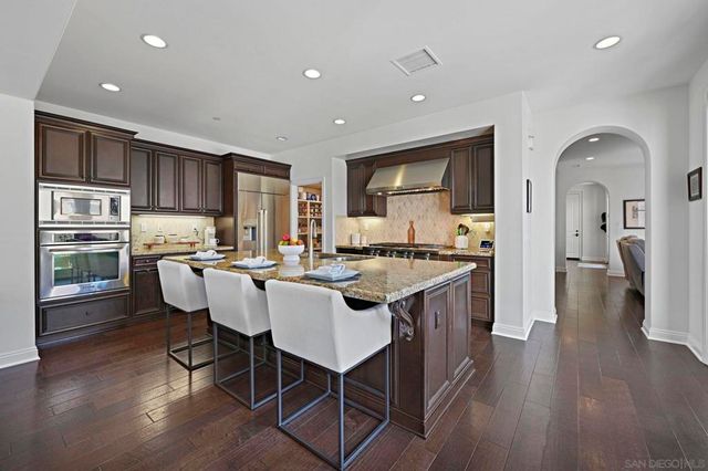 17216 Turf Club Dr, San Diego, CA 92127