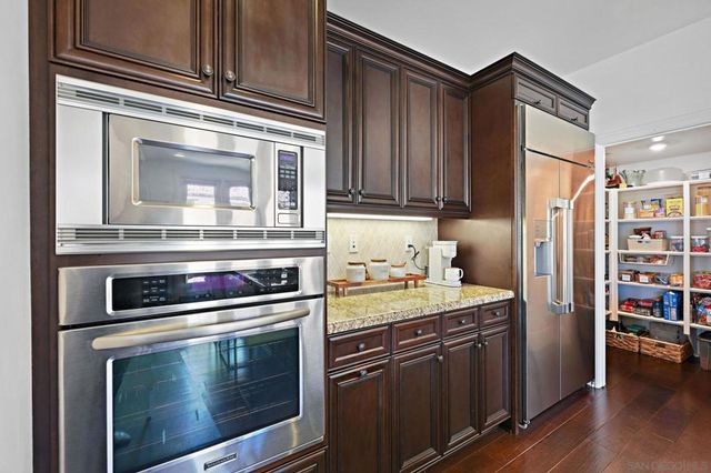 17216 Turf Club Dr, San Diego, CA 92127