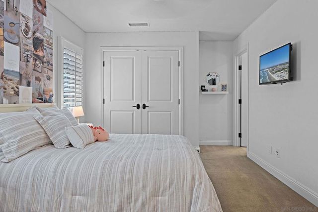 17216 Turf Club Dr, San Diego, CA 92127