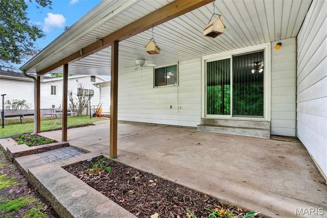 14450 Avocado Lane, Florissant, MO 63034