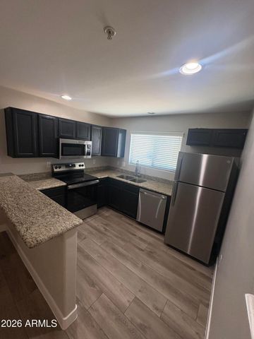 545 E WILLETTA Street 7, Phoenix, AZ 85004