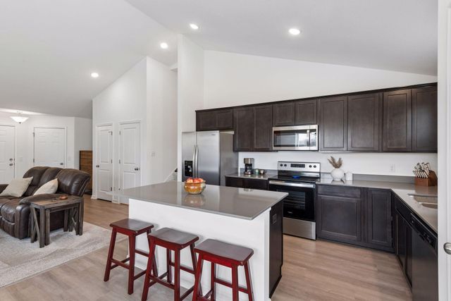 1114 Meadow Lane, Waconia, MN 55387