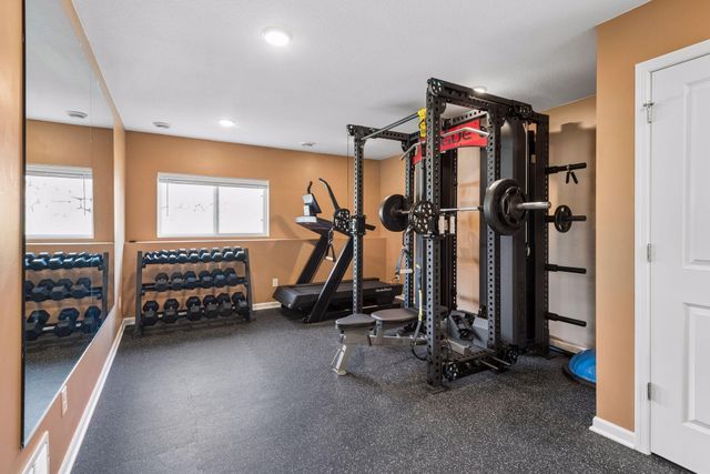 1114 Meadow Lane, Waconia, MN 55387