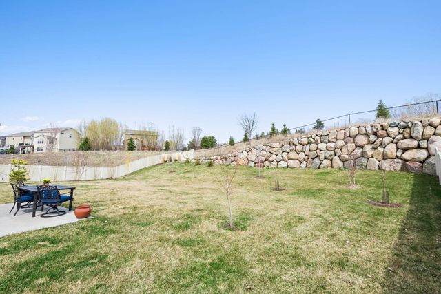 1114 Meadow Lane, Waconia, MN 55387