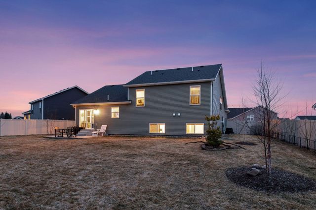 1114 Meadow Lane, Waconia, MN 55387