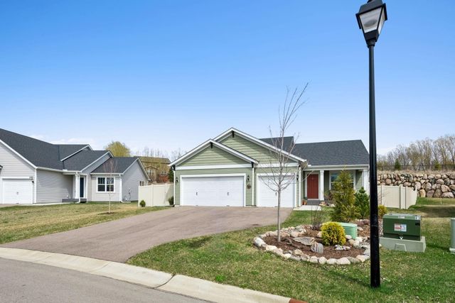 1114 Meadow Lane, Waconia, MN 55387