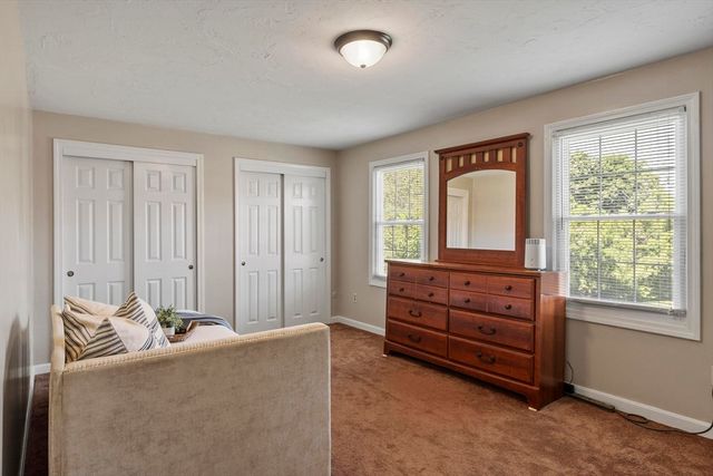 52 Heritage Dr 52, Tewksbury, MA 01876