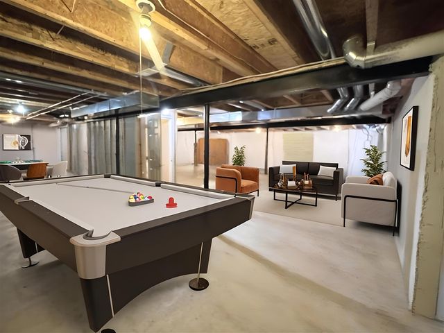 2381 Lexington Circle, Canton, MI 48188