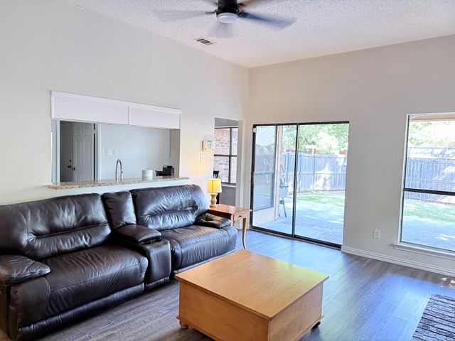 3213 Sailmaker Lane, Plano, TX 75023