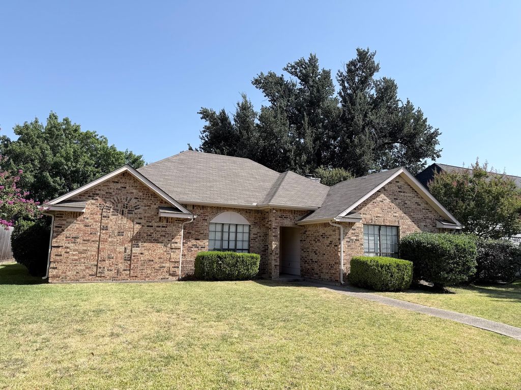 3213 Sailmaker Lane, Plano, TX 75023