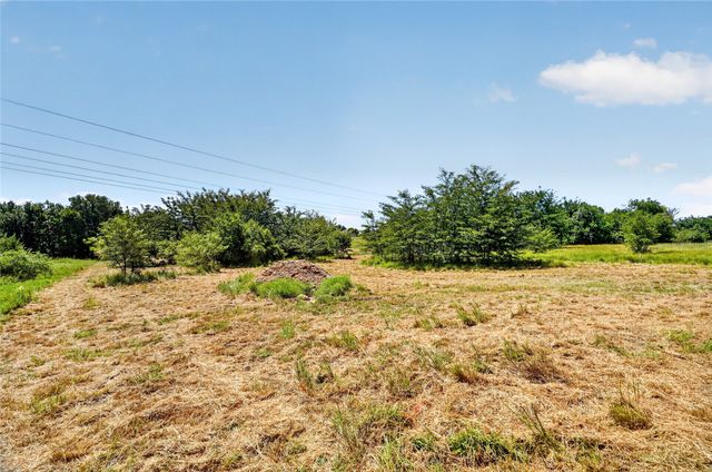 2024 Big Cedar Court, Weatherford, TX 76087