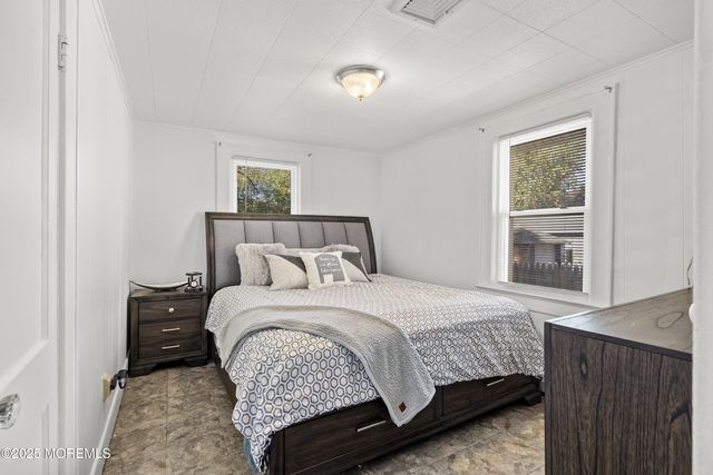 29 Wilson Avenue, Manalapan, NJ 07726